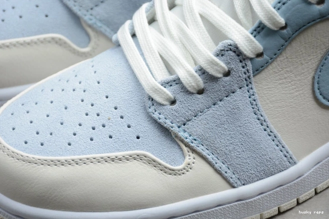 Rep Husky Mixed DA4666-100 Blue Textures 1 Mid Jordan Air 0820